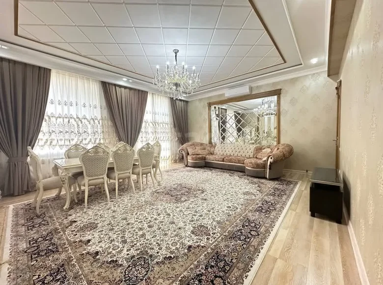 Kvartira 170 m² Toshkentda