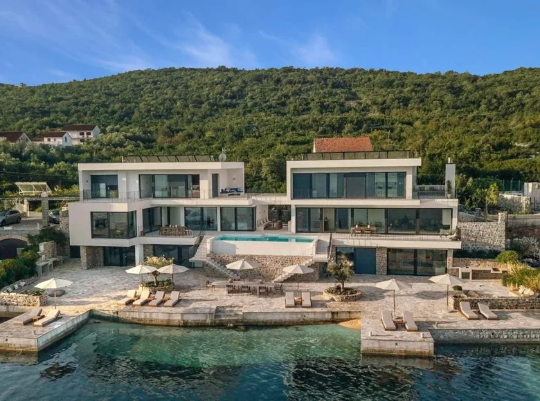 Villa 9 bedrooms 676 m² Durasevici, Montenegro