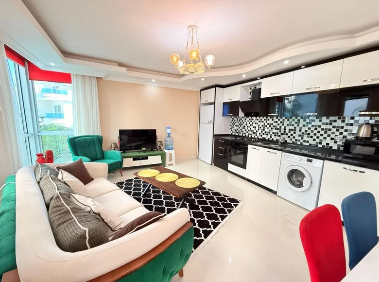 Mieszkanie 2 pokoi 60 m² Muratpasa, Turcja