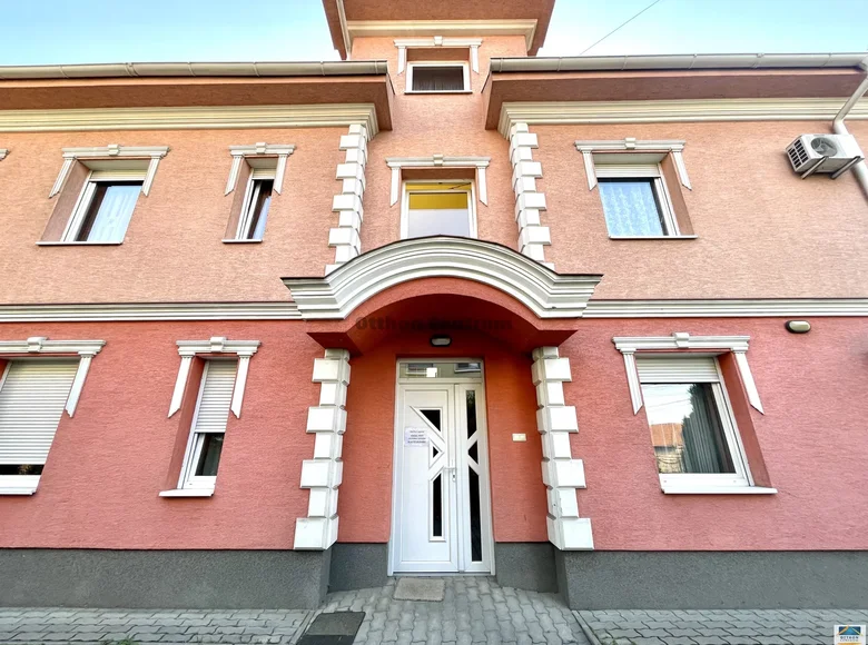 Mieszkanie 3 pokoi 60 m² Pecel, Węgry