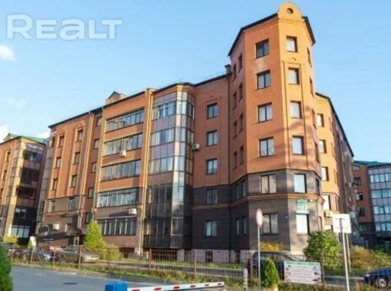 Apartamento 8 habitaciones 258 m² Minsk, Bielorrusia