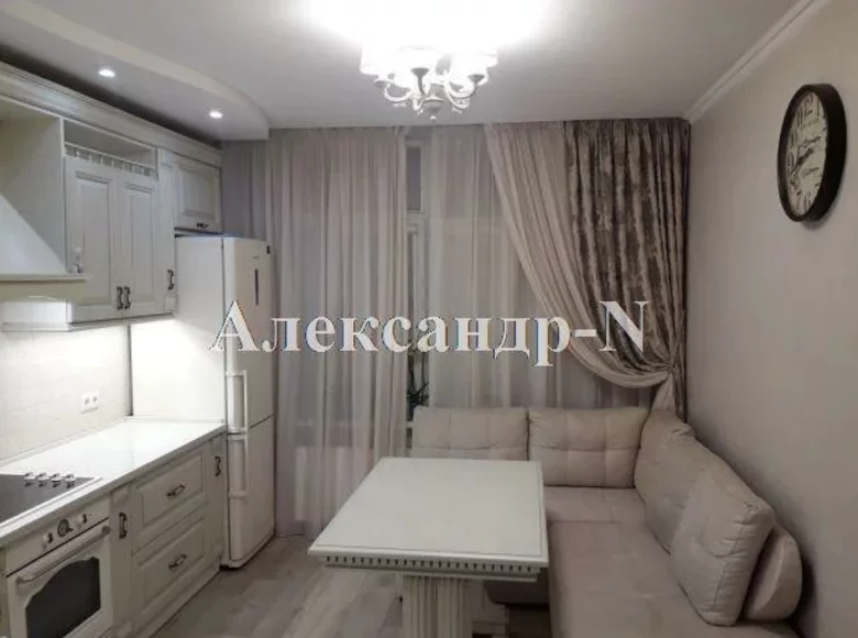 Wohnung 2 Zimmer 72 m² Odessa, Ukraine