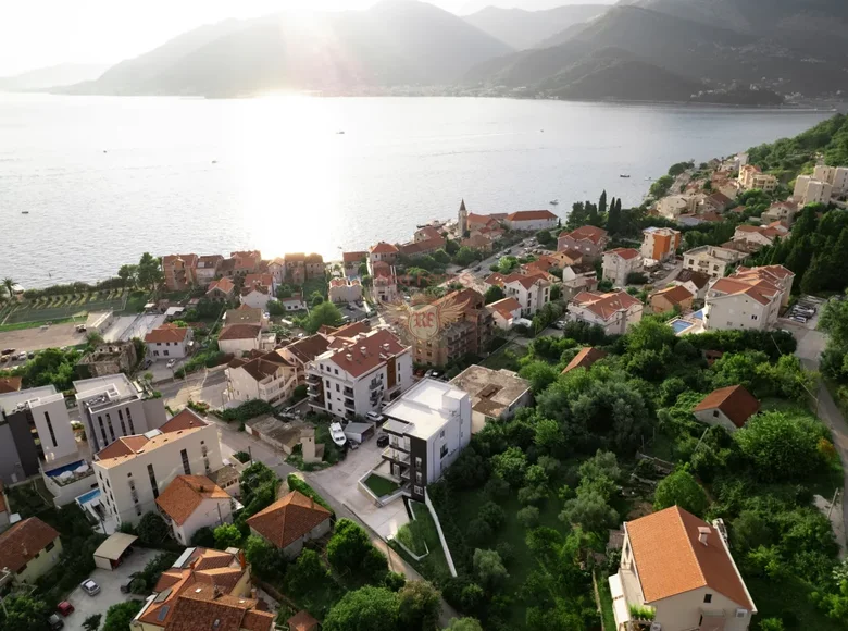 Mieszkanie 2 pokoi 47 m² Tivat, Czarnogóra