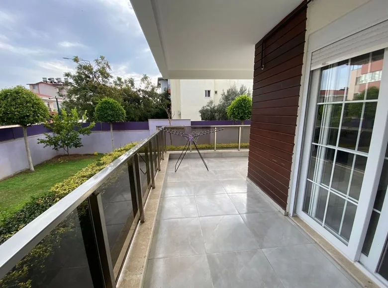 Mieszkanie 4 pokoi 150 m² Serik, Turcja