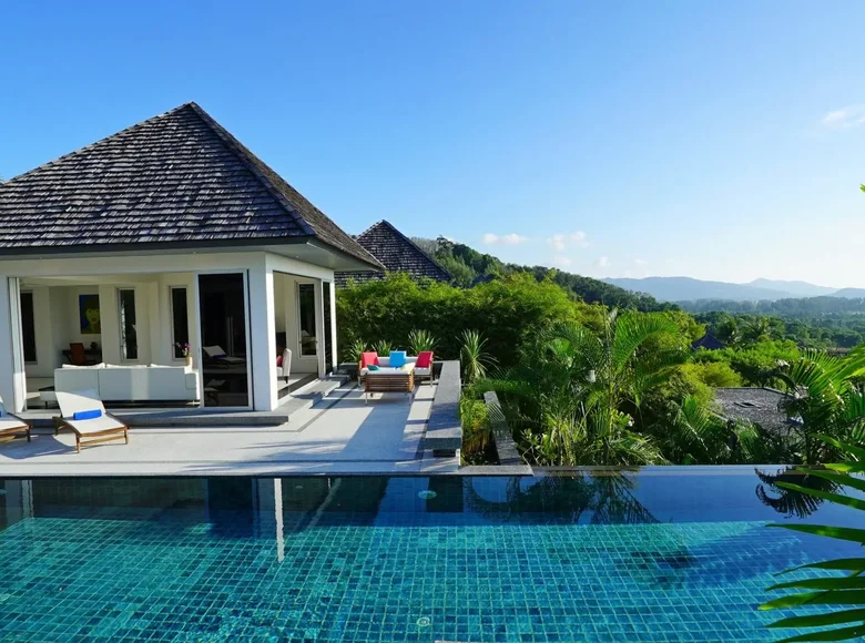 5 bedroom villa 465 m² Phuket, Thailand