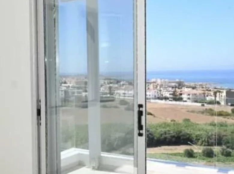 3 bedroom house 236 m² Chloraka, Cyprus