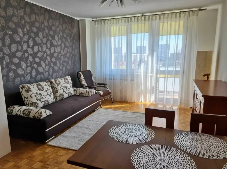 2 room apartment 47 m² in Warsaw, Poland