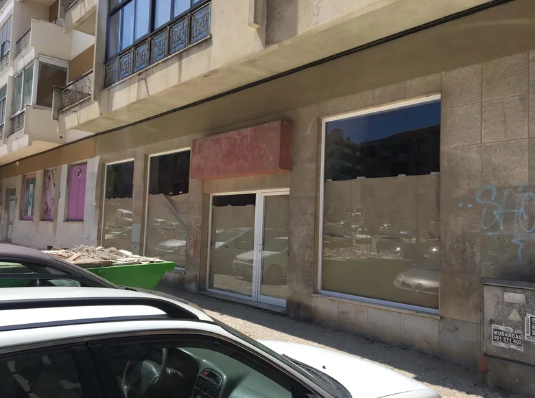 Commercial property 204 m² in Portugal, Portugal