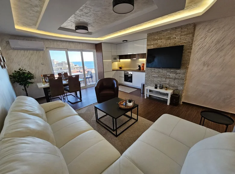 2 bedroom apartment 68 m² Petrovac, Montenegro