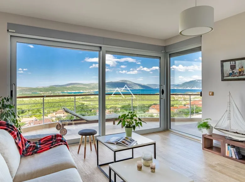 2 bedroom apartment 119 m² Kavac, Montenegro