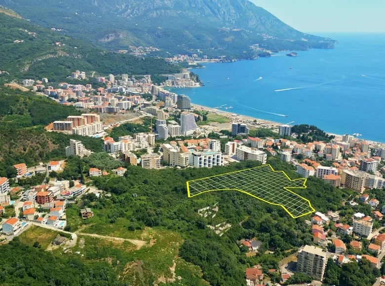 Grundstück 8 960 m² Becici, Montenegro