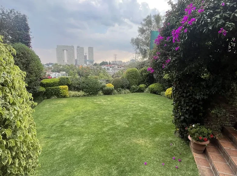 3 bedroom house 500 m² Mexico City, Mexico