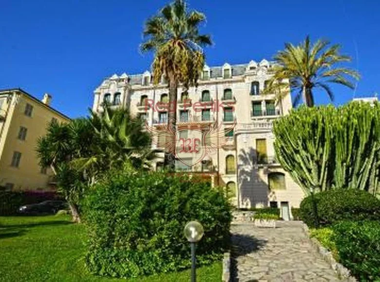 1 bedroom apartment 72 m² Bordighera, Italy