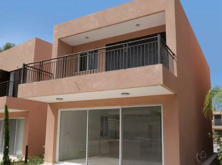 Mieszkanie 4 pokoi 149 m² Pafos, Cyprus