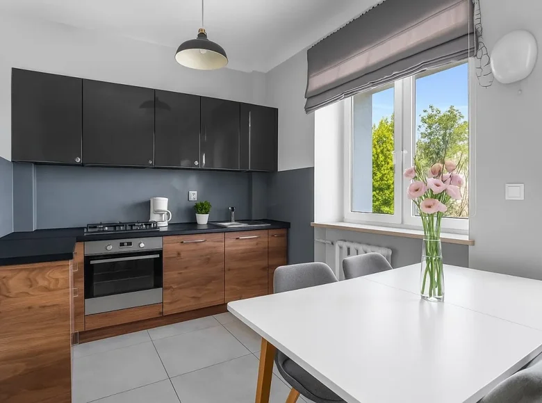 2 room apartment 52 m² Warsaw, Poland
