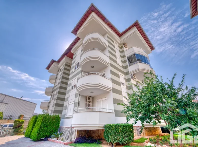 Mieszkanie 3 pokoi 120 m² Alanya, Turcja