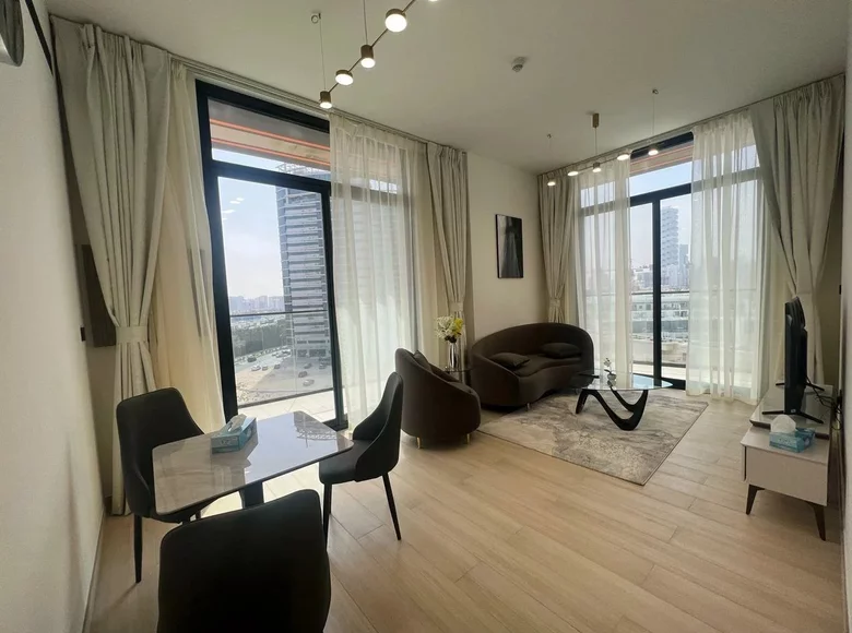 Квартира 2 комнаты 82 м² Дубай, ОАЭ
