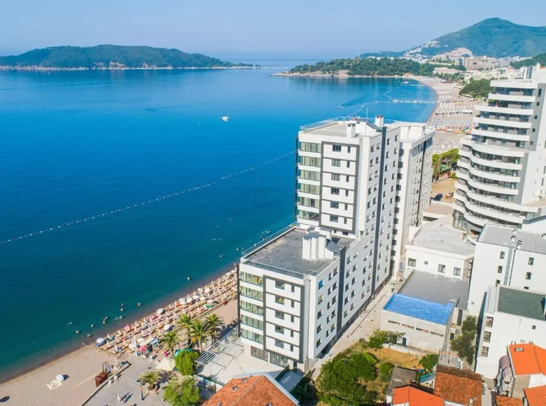 2 bedroom apartment 76 m² Rafailovici, Montenegro