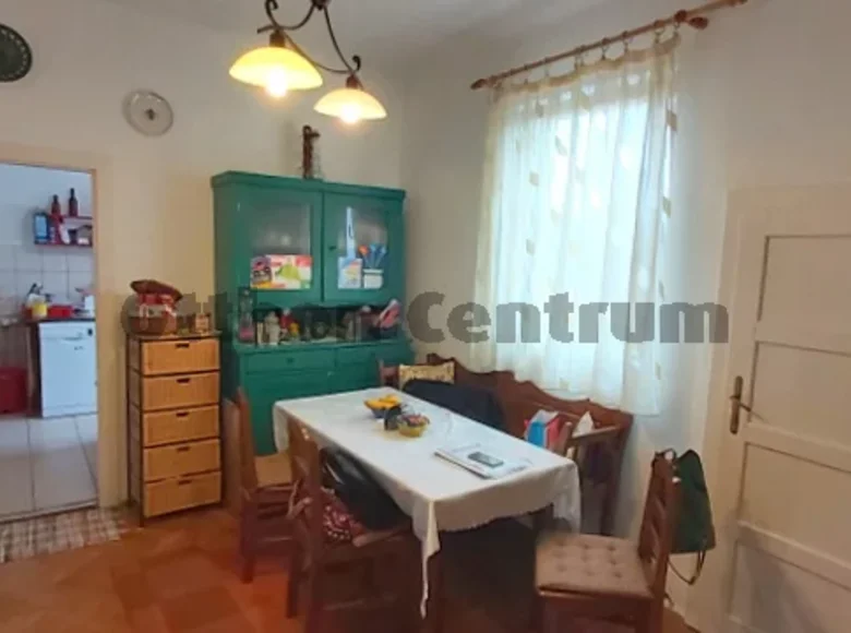 3 room apartment 84 m² Pecsi jaras, Hungary