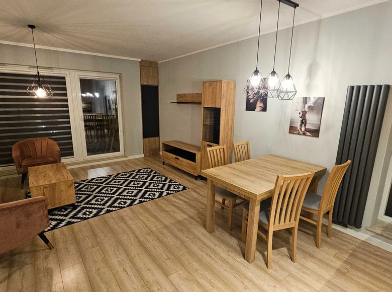 Mieszkanie 3 pokoi 60 m² w Gdynia, Polska