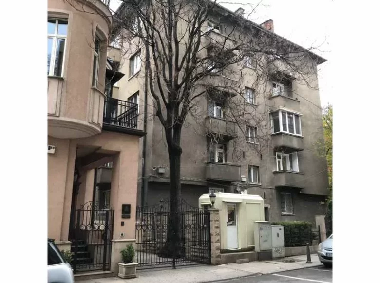 Apartamento 3 habitaciones  Sofía, Bulgaria