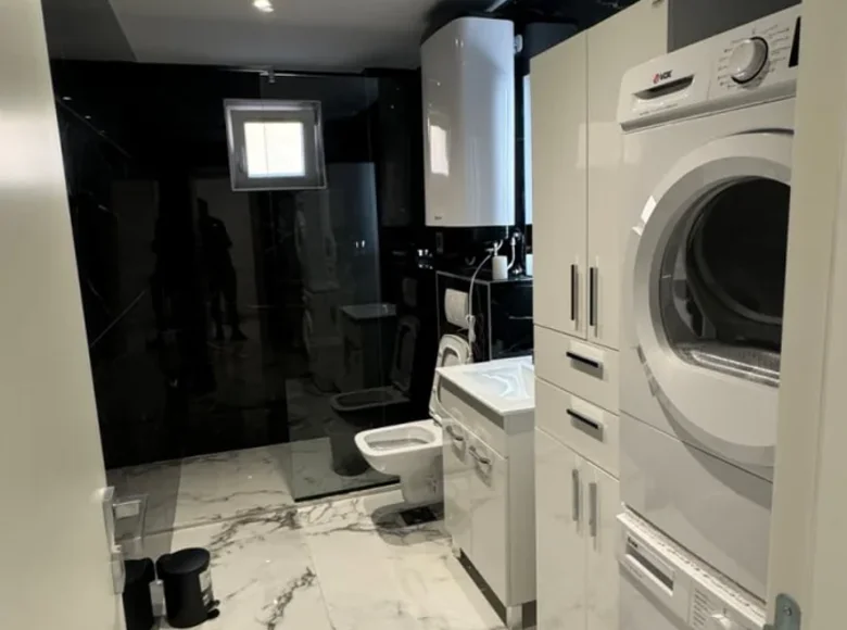 Квартира 3 комнаты 104 м² Бар, Черногория