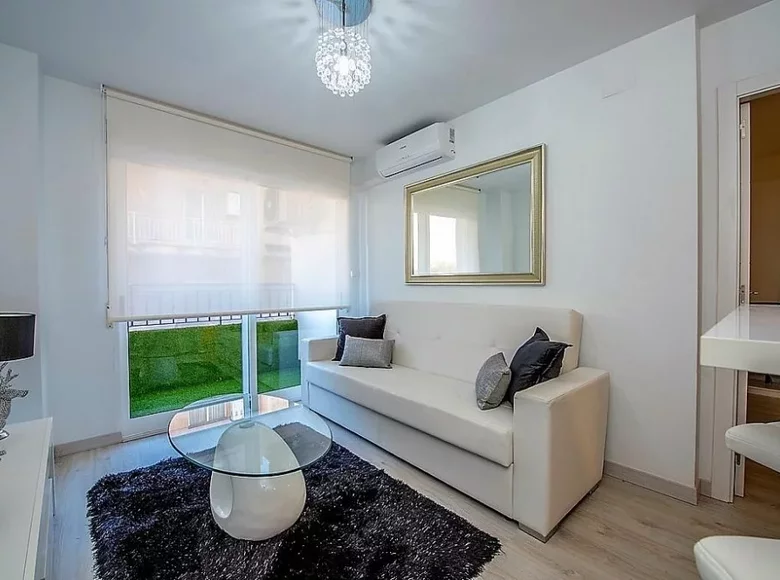 1 bedroom apartment 40 m² Torrevieja, Spain