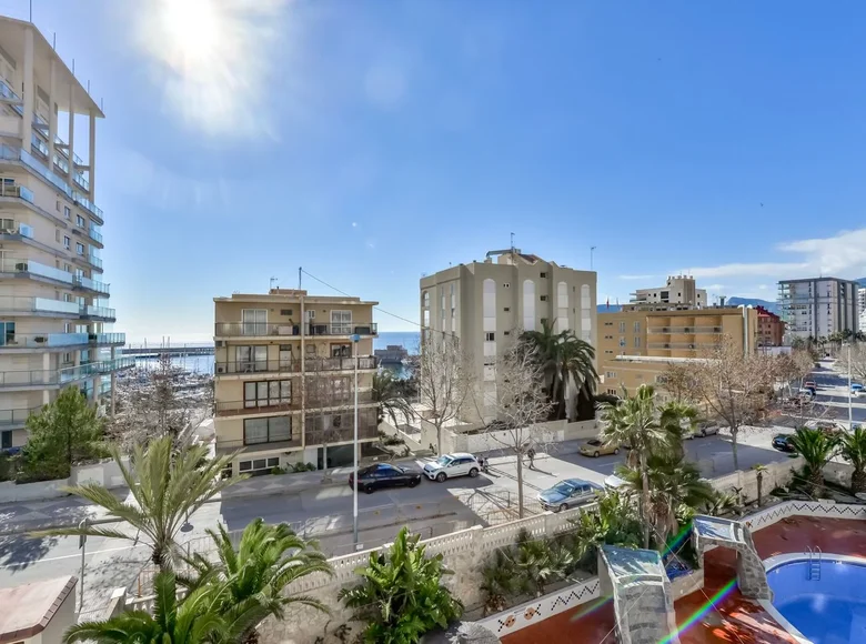 3 bedroom apartment  Calp, Spain