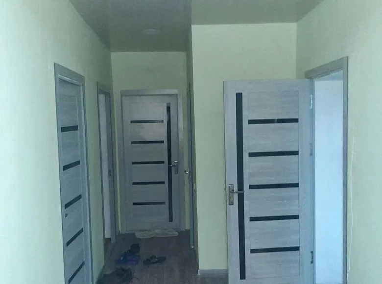 Kvartira 3 xonalar 83 m² Khanabadda