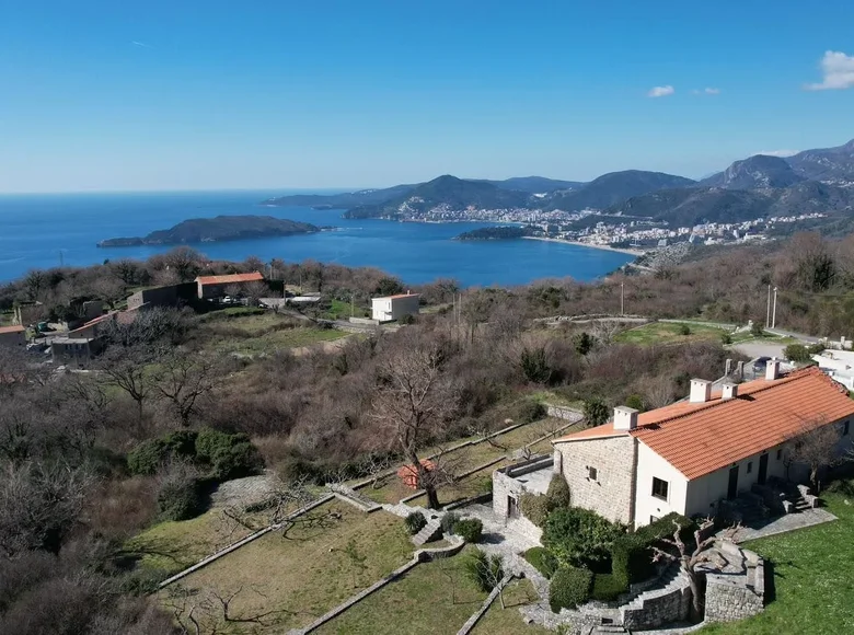 Haus 6 Schlafzimmer  Sveti Stefan, Montenegro