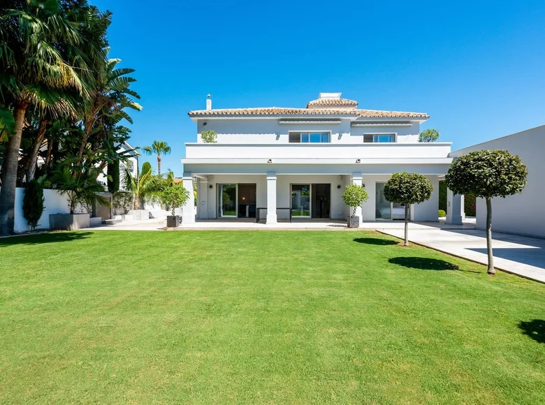 7 bedroom house 670 m² Bel Air, Spain