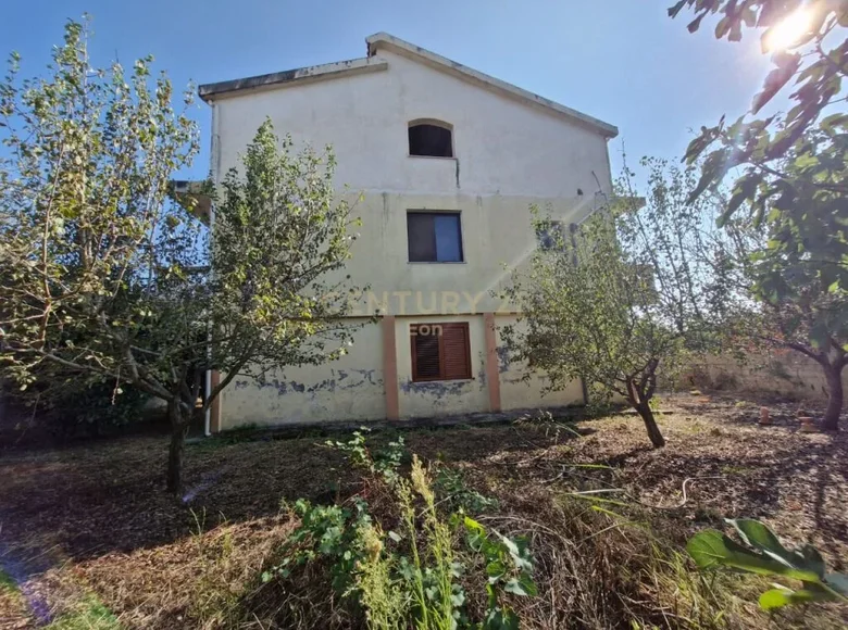 Villa 390 m² Ishem, Albanie