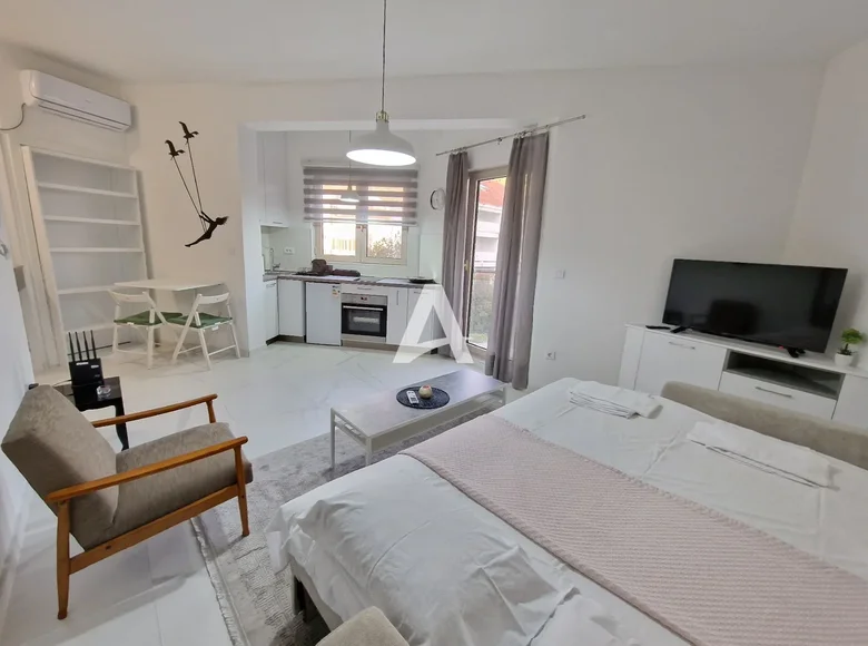 2 bedroom apartment 90 m² Budva, Montenegro