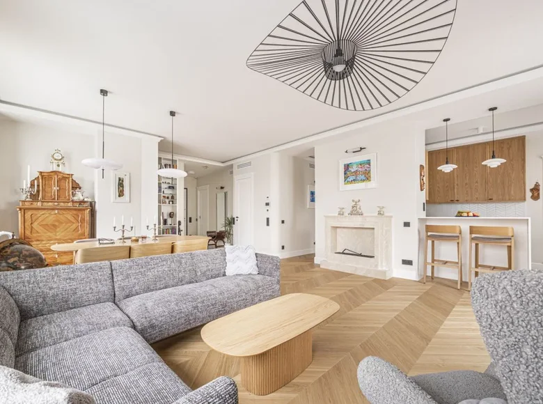 Квартира 5 комнат 173 м² Варшава, Польша