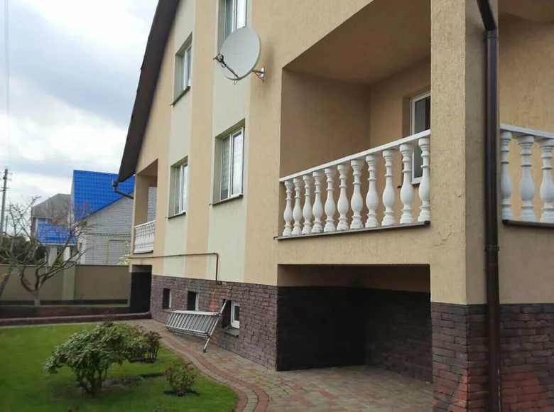Casa de campo 395 m² Brest, Bielorrusia