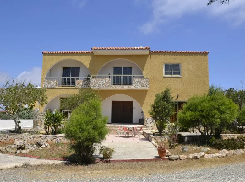 4 bedroom house 325 m² Ayia Napa, Cyprus