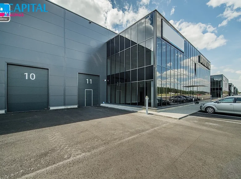 Commercial property 1 043 m² in Kaunas, Lithuania