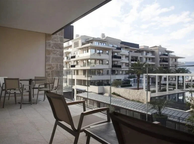 Wohnung 1 Schlafzimmer 83 m² Tivat, Montenegro