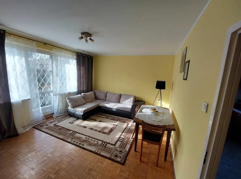 Apartamento 3 habitaciones 60 m² en Varsovia, Polonia