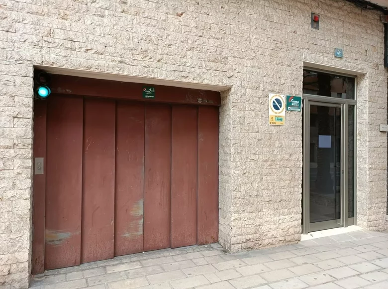 Commercial property 12 m² in Alicante, Spain