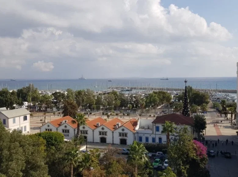 Apartamento 3 habitaciones  Larnaca, Chipre