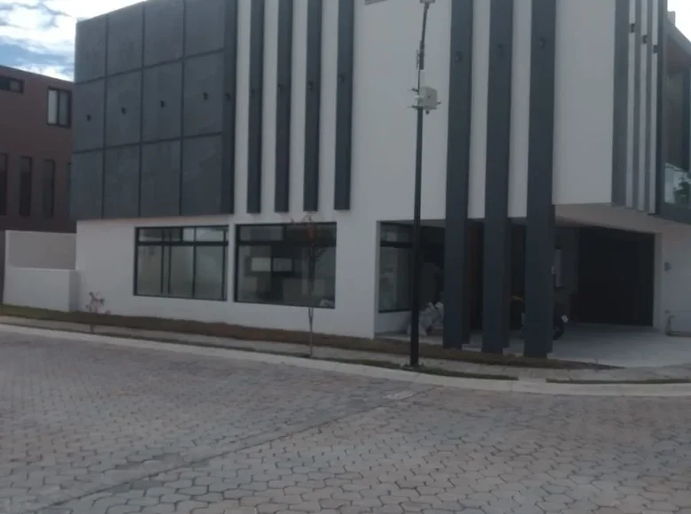 Haus 3 Schlafzimmer 355 m² San Andres Cholula, Mexiko
