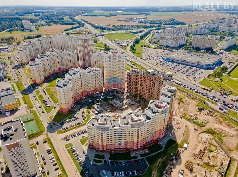 Mieszkanie 3 pokoi 94 m² Mińsk, Białoruś