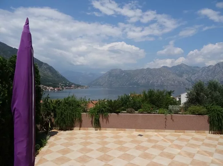 Apartment 64 m² Bijela, Montenegro