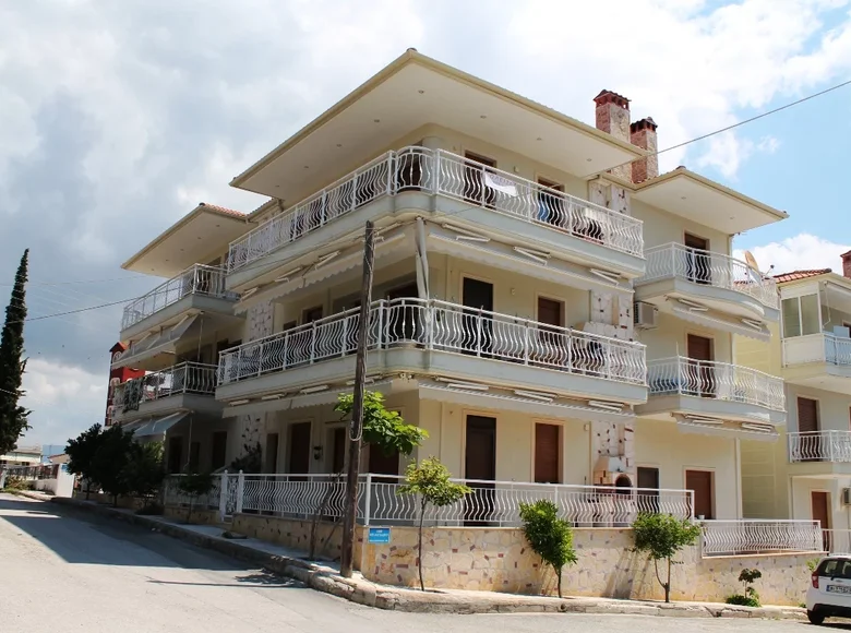 Apartamento 4 habitaciones  Dionisiou Beach, Grecia