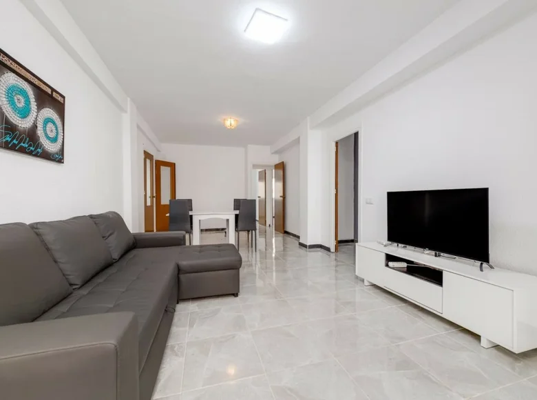 3 bedroom apartment 107 m² Torrevieja, Spain