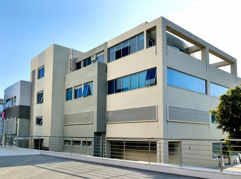Nieruchomości inwestycyjne 910 m² Gmina Means Neighborhood, Cyprus