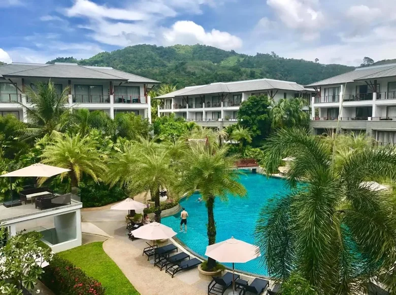 Mieszkanie 4 pokoi 211 m² Phuket, Tajlandia