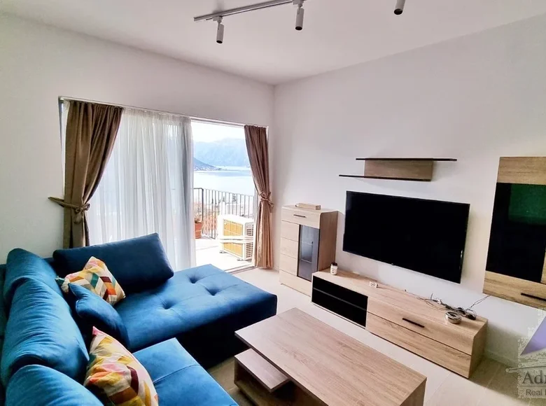 Apartamento 1 habitacion 58 m² Dobrota, Montenegro