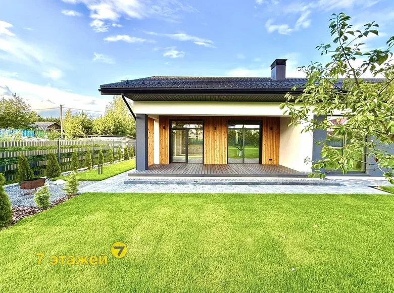 Ferienhaus 141 m² Jzufouski sielski Saviet, Belarus